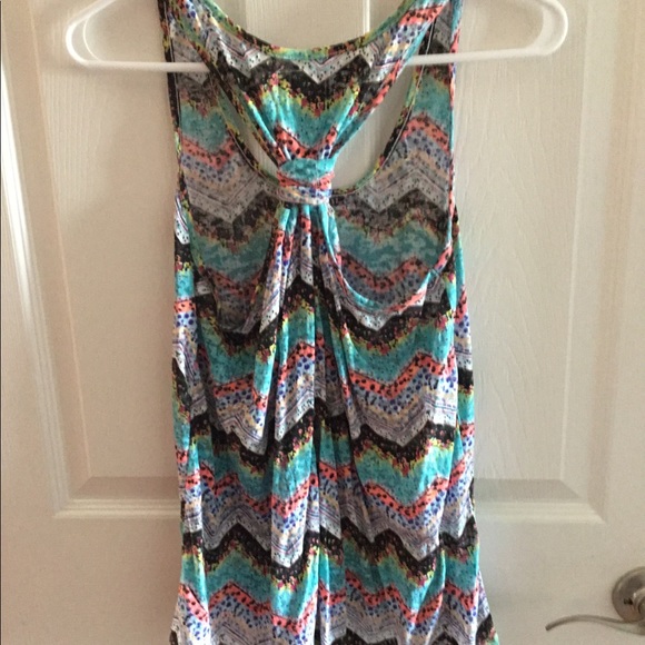 Lilu Small Tank Top - Picture 2 of 3